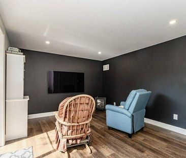 For Lease - 159 Old Carriage Drive, Kitchener, Ontario - Photo 5