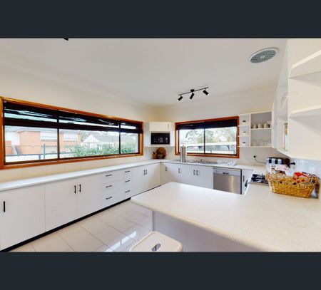 8 Park Street, Belmont North, NSW 2280 - Photo 5