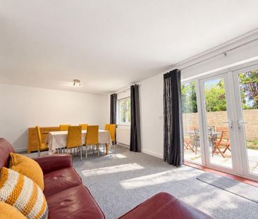 3 bedroom detached house to rent - Photo 2