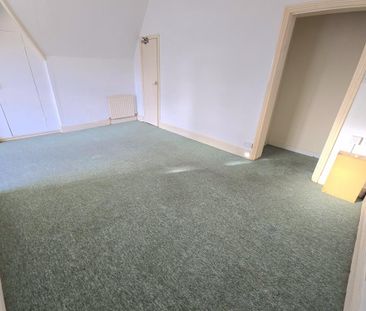 Studio to rent - Photo 6