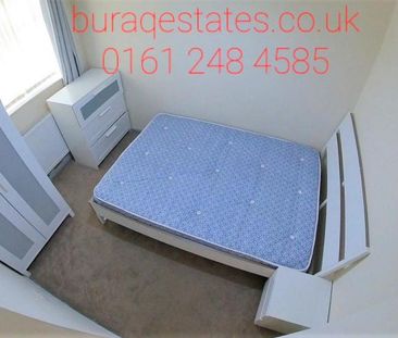 4 bedroom semi-detached house to rent - Photo 2