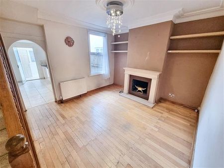 3 bedroom house to rent - Photo 3