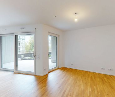 Großzügige 3-Zimmer-Wohnung mit zwei Bädern und sonnigem Balkon (mi... - Photo 3