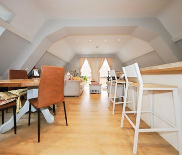 The Village, Kidderminster, Chaddesley Corbett - Photo 2