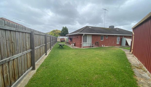 10 Langham Court - Photo 1