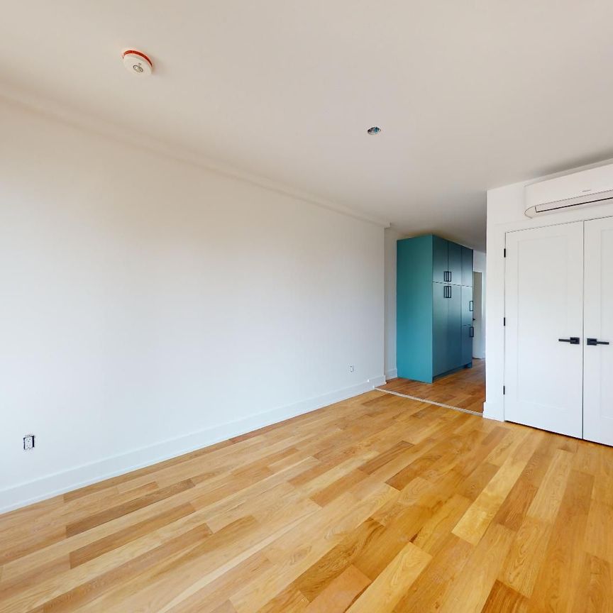 For Lease - 197 Hallam Street Unit# 1, Toronto, Ontario - Photo 1