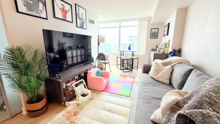 For Lease - 25 Telegram Mews Unit# 4808, Toronto, Ontario - Photo 5