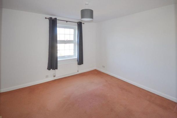 2 bedroom house to rent - Photo 1