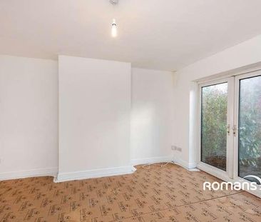 Kirriemuir Gardens, Ash, Aldershot, Surrey, GU12 - Photo 1