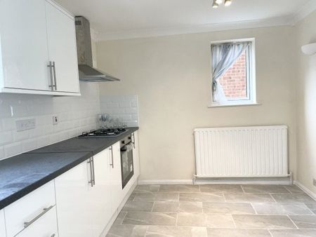 Great Cullings, Romford, RM7 0YL, Property for rent - Photo 4