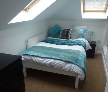 Bournemouth Road, Parkstone, Poole, Dorset, BH14 - Photo 2