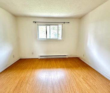 For Lease - 71 WELLESLEY Crescent Unit# D, London East, Ontario - Photo 1