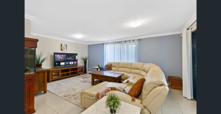 Beautiful Large Home - Carindale - Photo 3