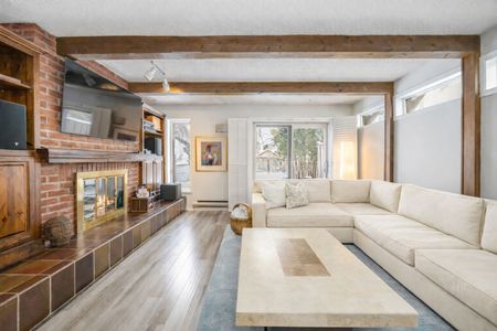 For Lease - 106 Melrose Avenue, Toronto, Ontario - Photo 3