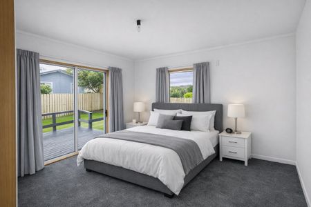 Four Bedroom Home - Photo 4