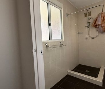 SPACIOUS FAMILY HOME WITH REAR ACCESS FROM AUBURN ROAD - OPEN FOR I... - Photo 5
