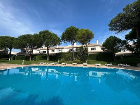 Cascais, Lisbon - Photo 2