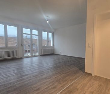 3.5 Zimmer, 90 m², 5. Stock - Photo 1