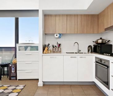 FURNISHED 1 BEDROOM APARTMENT WITH BRILLIANT VIEWS! - Photo 5