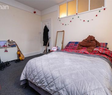 3 bedroom flat to rent - Photo 5