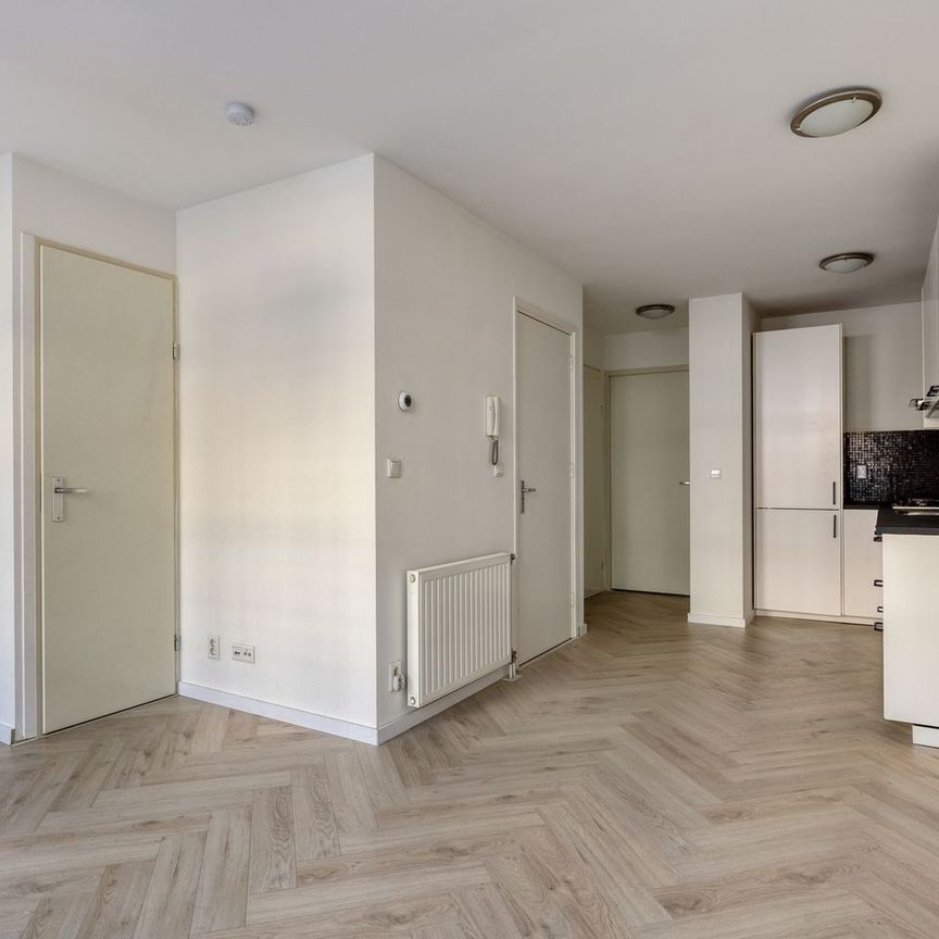Appartement te huur: Albert Cuypstraat 248-1 1073 BP Amsterdam - Foto 1