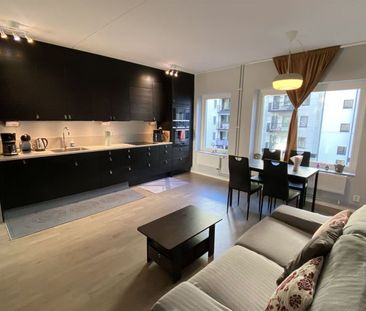 Rosenapelgatan - Photo 1