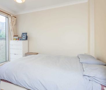 1 Bed Flat, Crockerton Road, SW17 - Photo 4