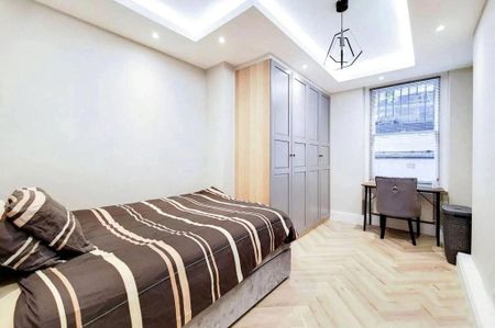 3 bedroom flat to rent - Photo 4