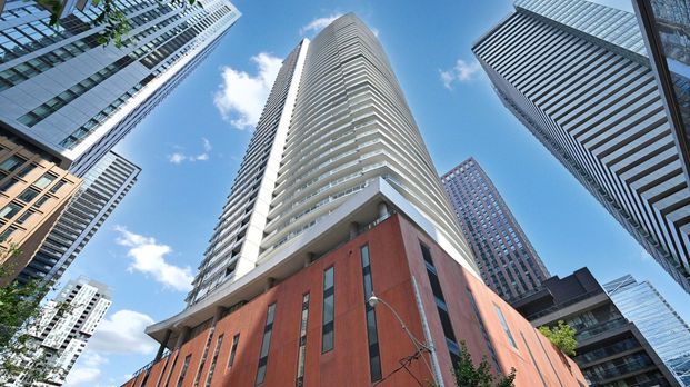 For Lease - 21 Widmer Street Unit# 2010, Toronto, Ontario - Photo 1