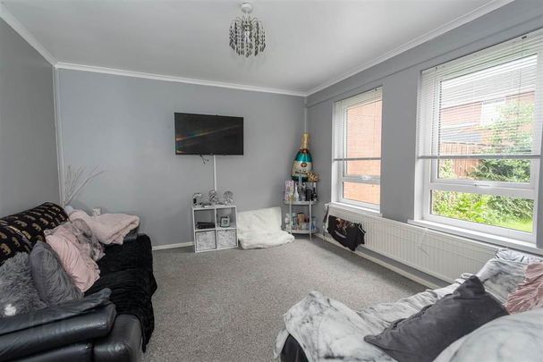3 Britannic Park, Sandy Row, Belfast, BT12 5HG - Photo 1