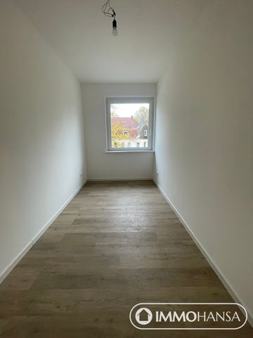 ++ Frisch sanierte, helle 4-Zimmer Wohnung mit neuer Einbauküche und Balkon ++ - Photo 4