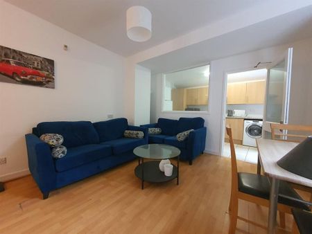 4 bedroom house to rent - Photo 4