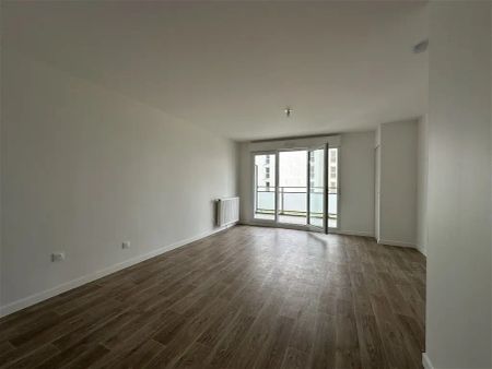 Location appartement 2 pièces - 42m² à Luisant (28600) - Photo 2