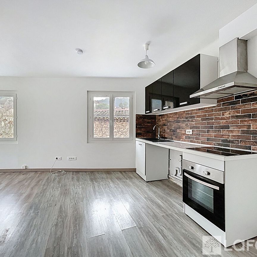 Location Appartement 3 pièces 57m² - Photo 1