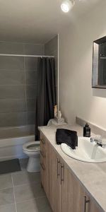 51/2 Québec**Charlesbourg**Ascenseur**Insonorisé**Rénové**Non fumeur**Libre décembre et janvier**1350$ Non chauffé - Photo 4