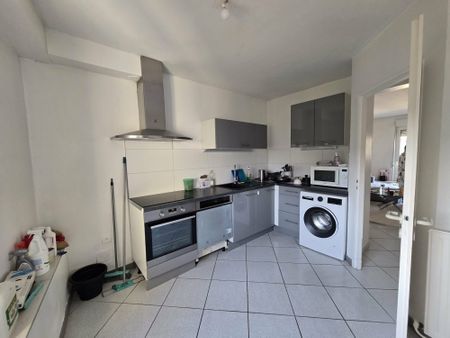 Location Appartement 2 pièces 54m² MONTIGNY LES METZ 57950 - Photo 4