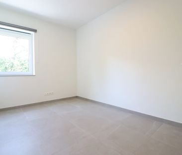 Prachtig nieuw, volledig ingericht appartement met 80 m² woonopperv... - Photo 2