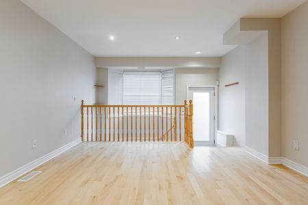 For Lease - 96 Stafford Street, Toronto, Ontario - Photo 2