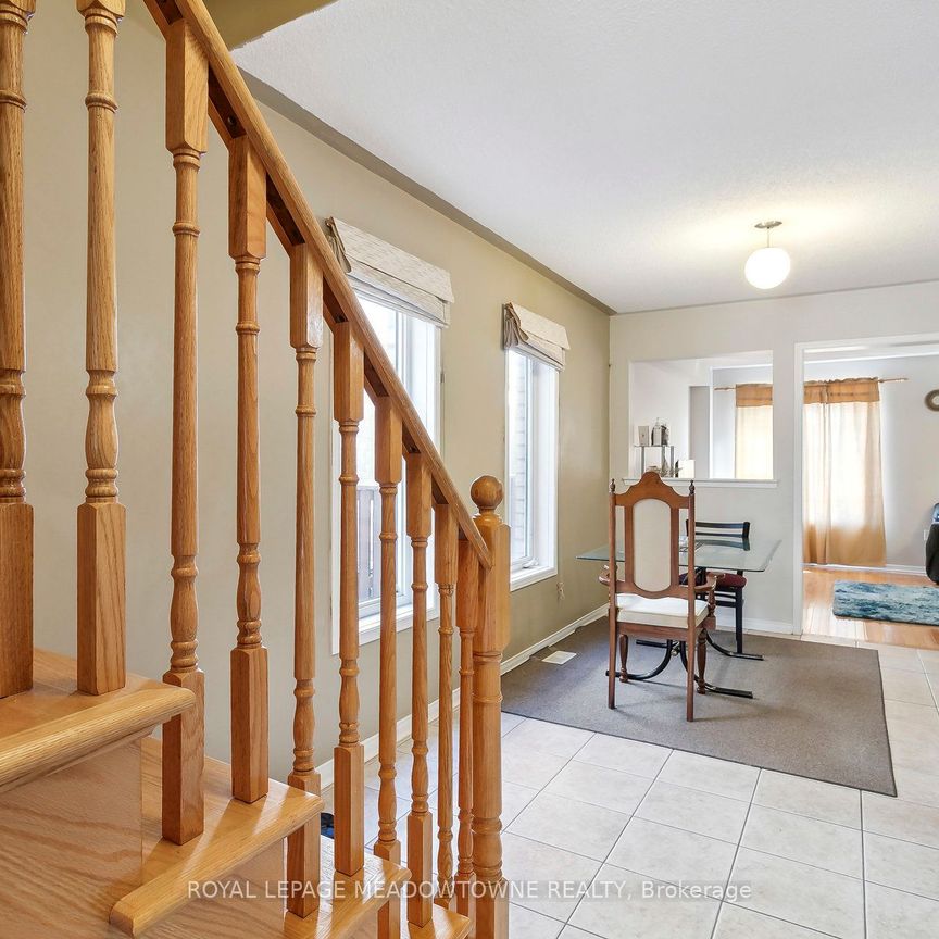 Semi-Detached Home For Lease | W8141892 - Photo 1