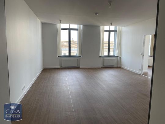 Location Appartement 4 pièces 115m² BLAYE 33390 - Photo 1