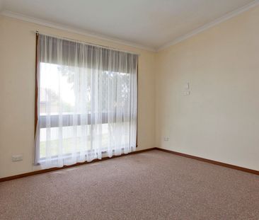 Neat and Sweet! - Photo 4