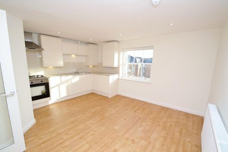 1 bedroom flat to rent - Photo 2