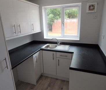 Hawkesbury Close, Church Hill South Redditch - Photo 3