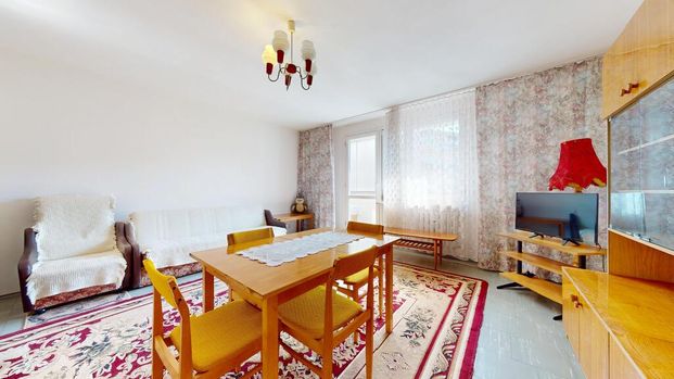 Rozkładowe mieszkanie w niskim bloku - Photo 1