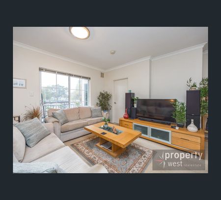 18/165 Grand Boulevard, Joondalup, WA 6027 - Photo 4