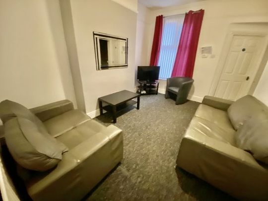 Ramilies Road, L18 1ED ***BILLS INCLU... - Photo 1