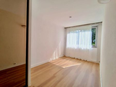 Apartment - Photo 4