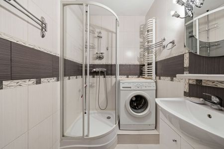 3 pok. oddzielna kuchnia| Blisko metro i tramwaj 62 m² - Photo 2