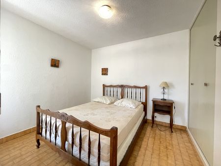 Location Appartement 2 pièces 37m² SETE 34200 - Photo 4