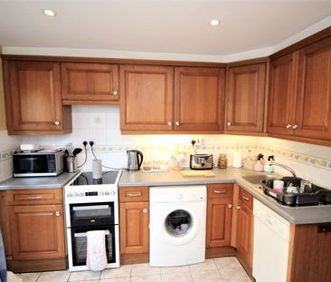 Beechside, Southgate - Photo 2